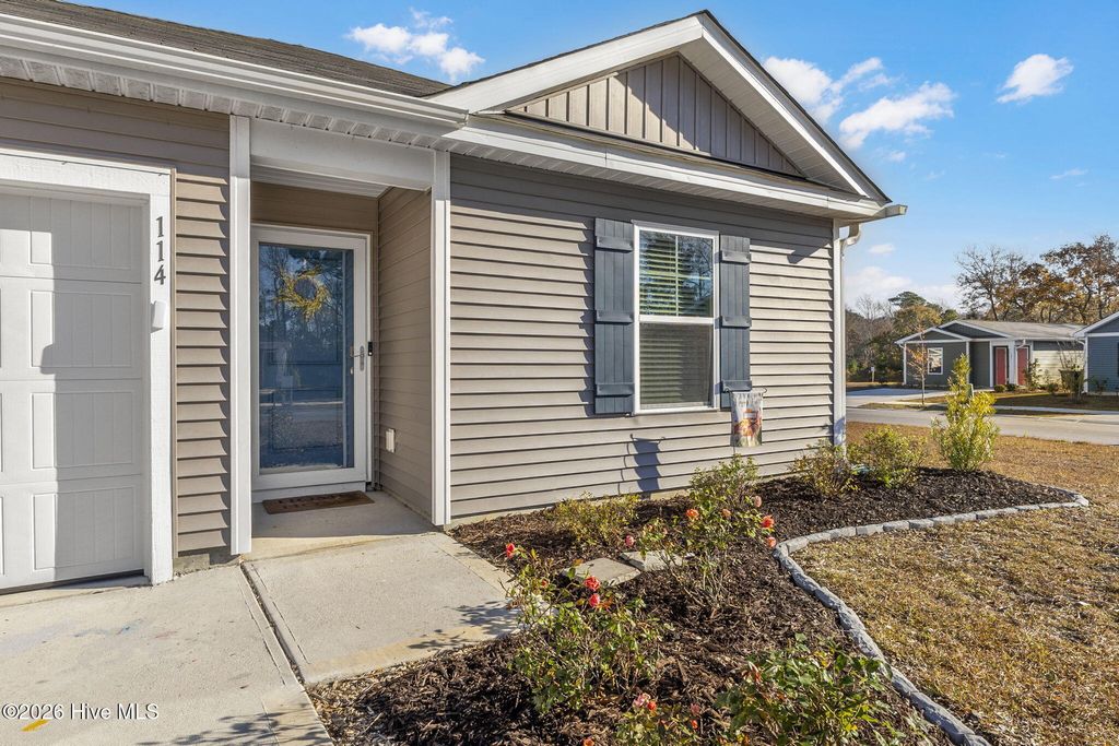 Photo of 114 Cleat Drive #370, Surf City, NC 28445 (MLS # 100552073)