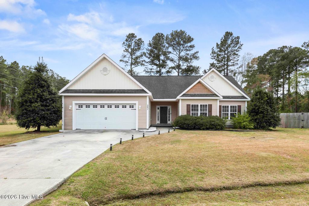Photo of 321 Holly Grove Court W, Jacksonville, NC 28540 (MLS # 100564555)