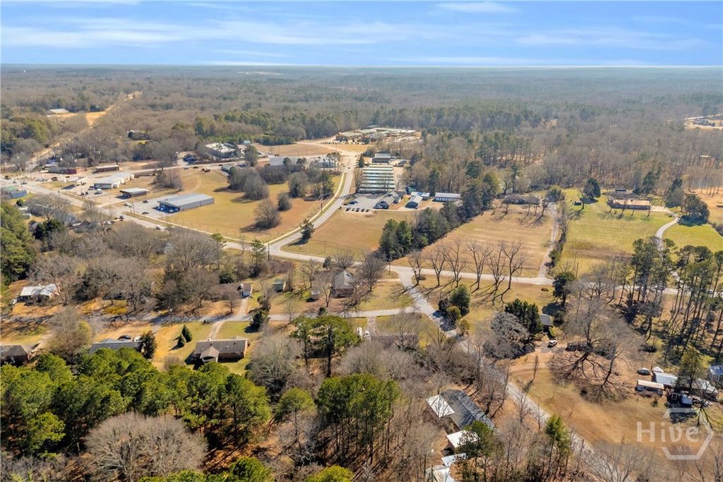 Photo of 105 Carney Lake Road, Winterville, GA 30683 (MLS # CL349258)