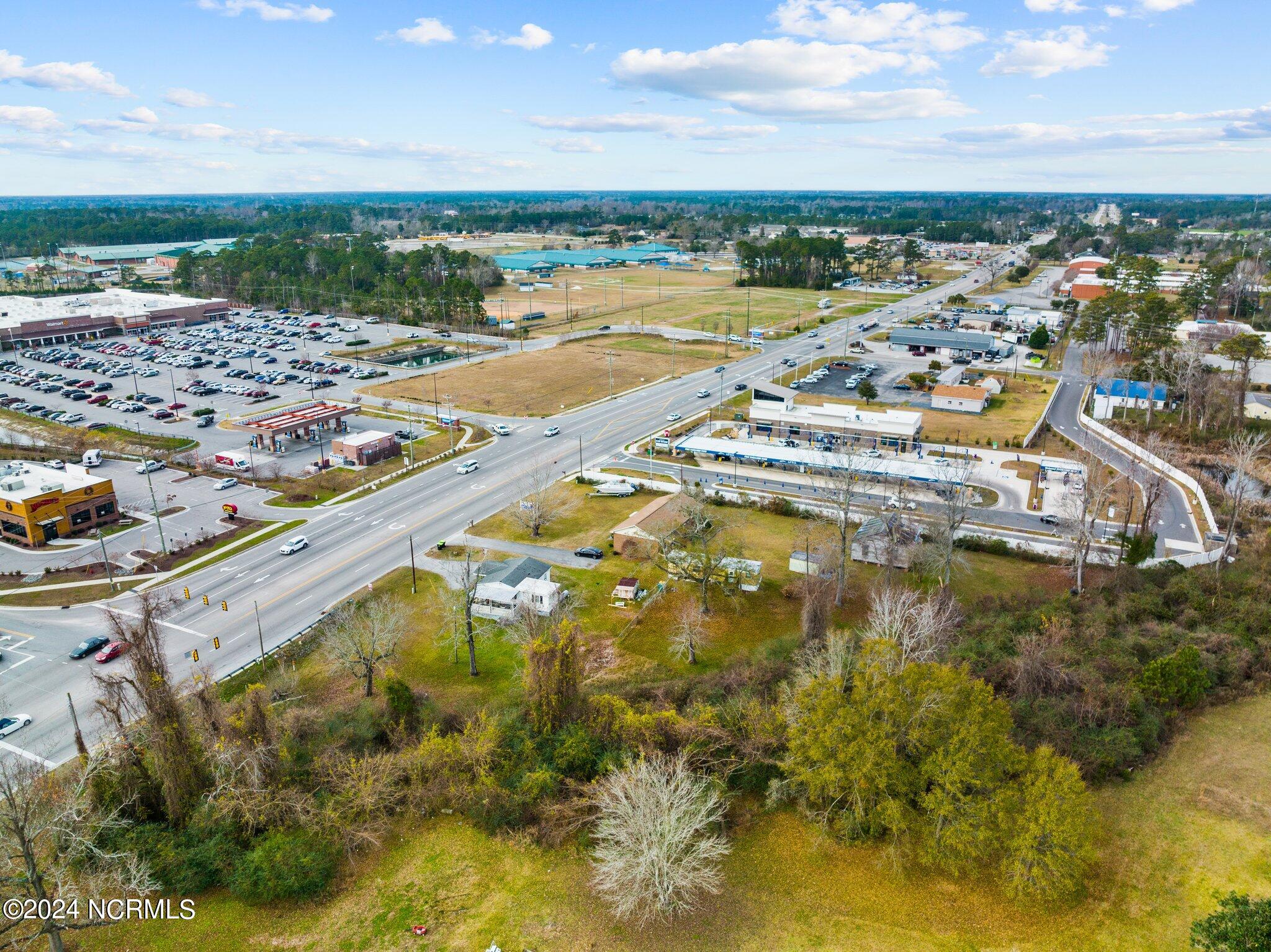 1102 W Corbett Avenue