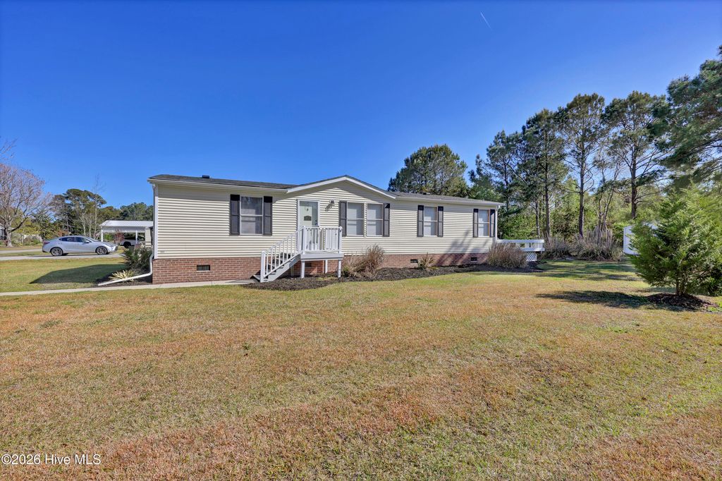 Photo of 808 Topsail Greens Drive, Hampstead, NC 28443 (MLS # 100564318)