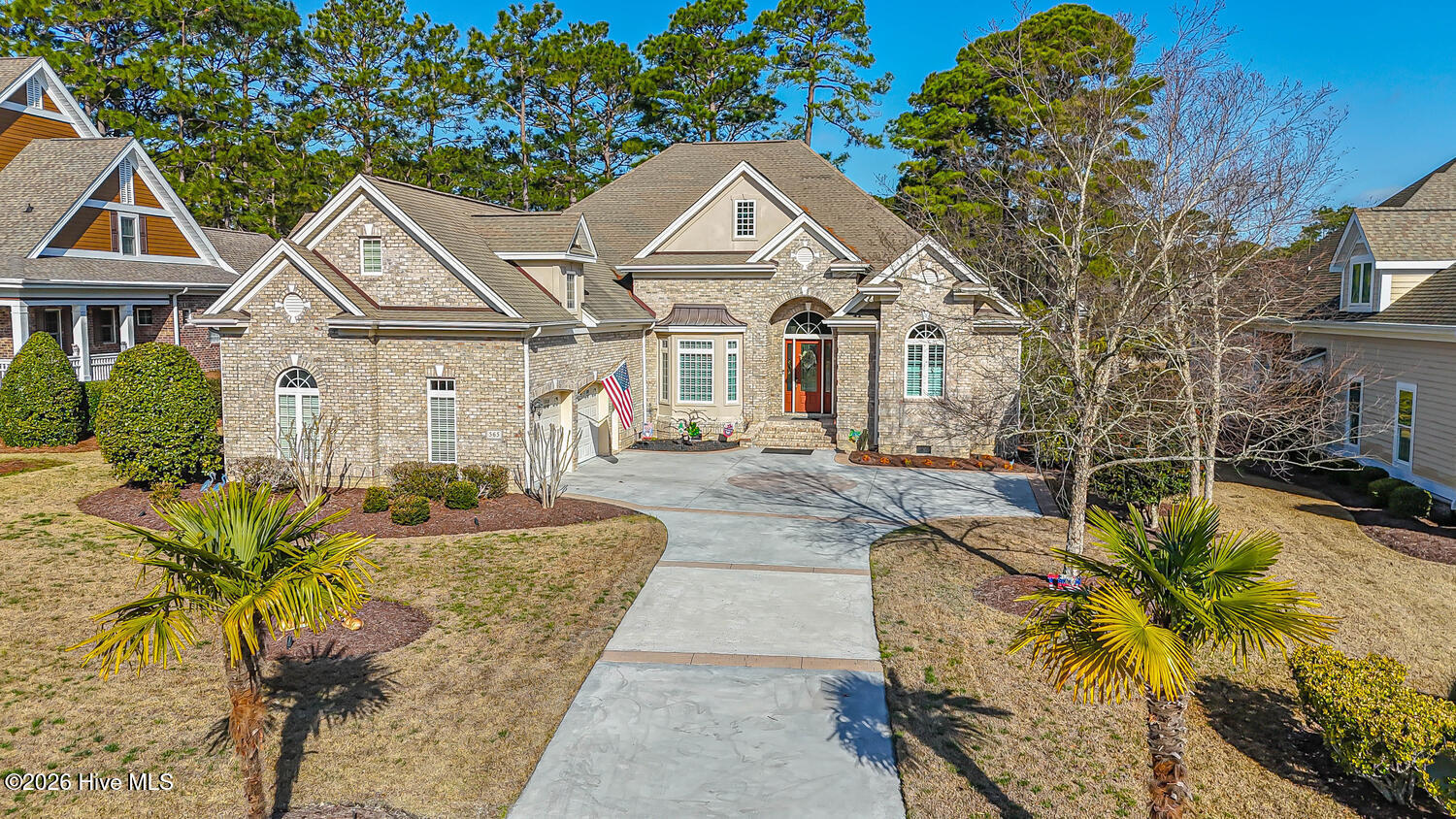 565 Westchester Place SW