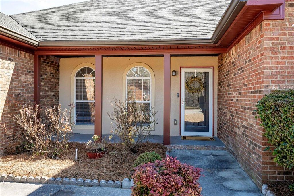 Photo of 2046 Bassford Drive, Hephzibah, GA 30815 (MLS # 552214)