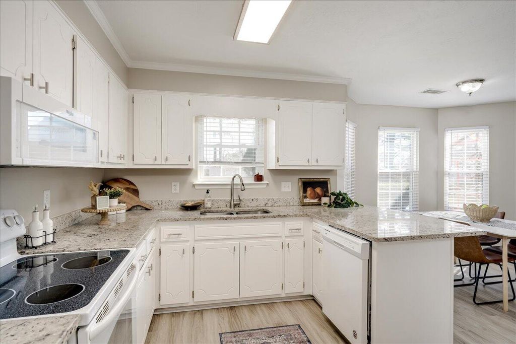 Photo of 2046 Bassford Drive, Hephzibah, GA 30815 (MLS # 552214)