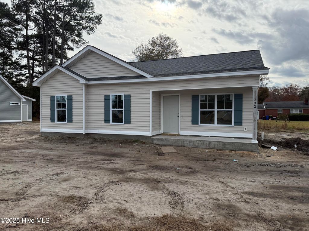 Photo of 702 Pope Street, Grifton, NC 28530 (MLS # 100516143)