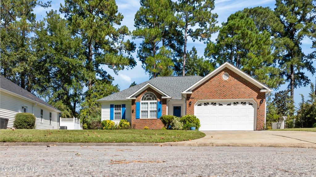 Photo of 110 Bayswater Court, New Bern, NC 28562 (MLS # 100607357)