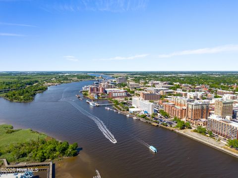 Tiny photo for 14 Grace Street #Apt 1111, Wilmington, NC 28401 (MLS # 100572149)