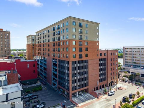 Tiny photo for 14 Grace Street #Apt 1111, Wilmington, NC 28401 (MLS # 100572149)
