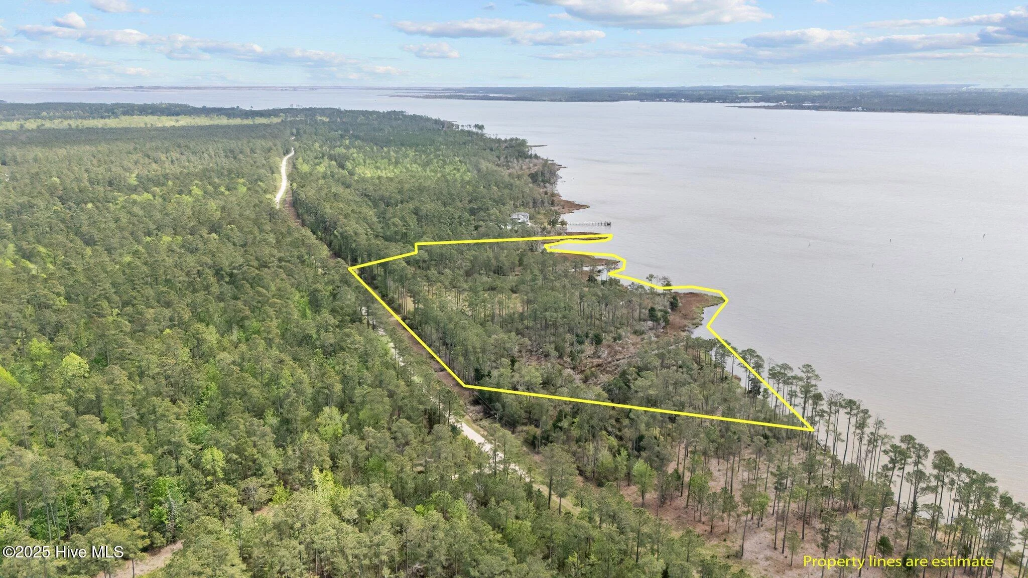 3411 Upper Neck Road, Bayboro, NC, 28515