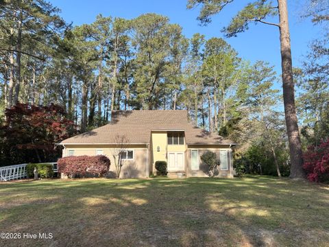 Homes For Sale - 4512 W Fairway Drive<br/> Trent Woods, NC 28562