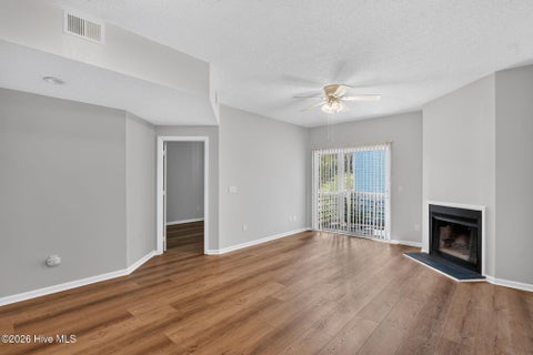 Tiny photo for 4240 Wilshire Boulevard #202e, Wilmington, NC 28403 (MLS # 100605567)