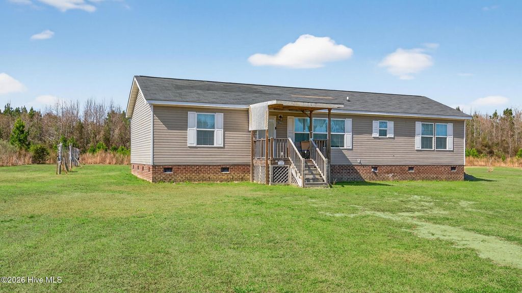 Photo of 1603 E Barr Road, Chocowinity, NC 27817 (MLS # 100560429)