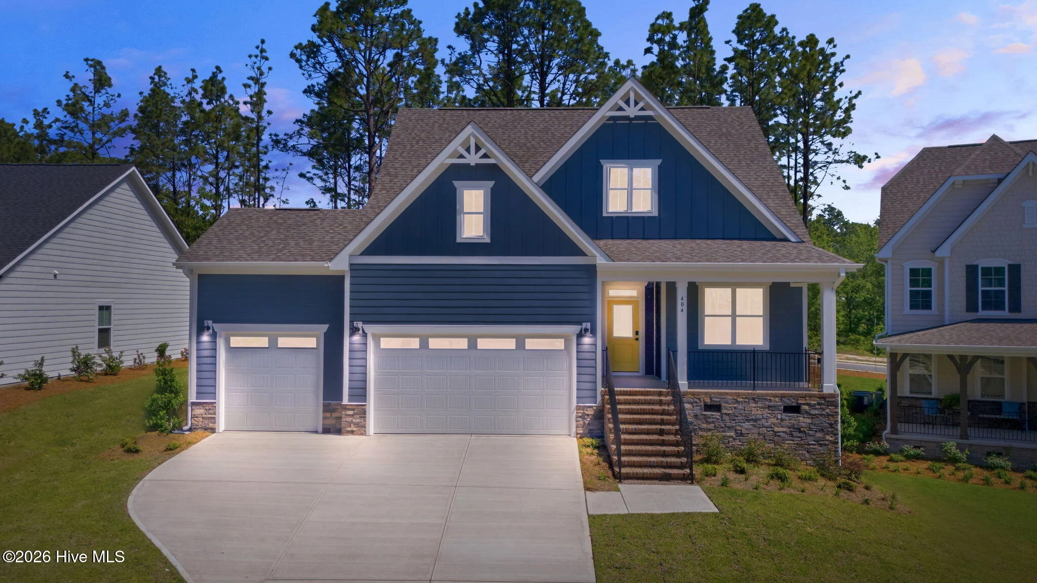 404 Redwater Trail
