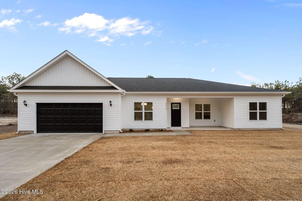 Photo of 1 E Stanford Street, Beulaville, NC 28518 (MLS # 100554464)