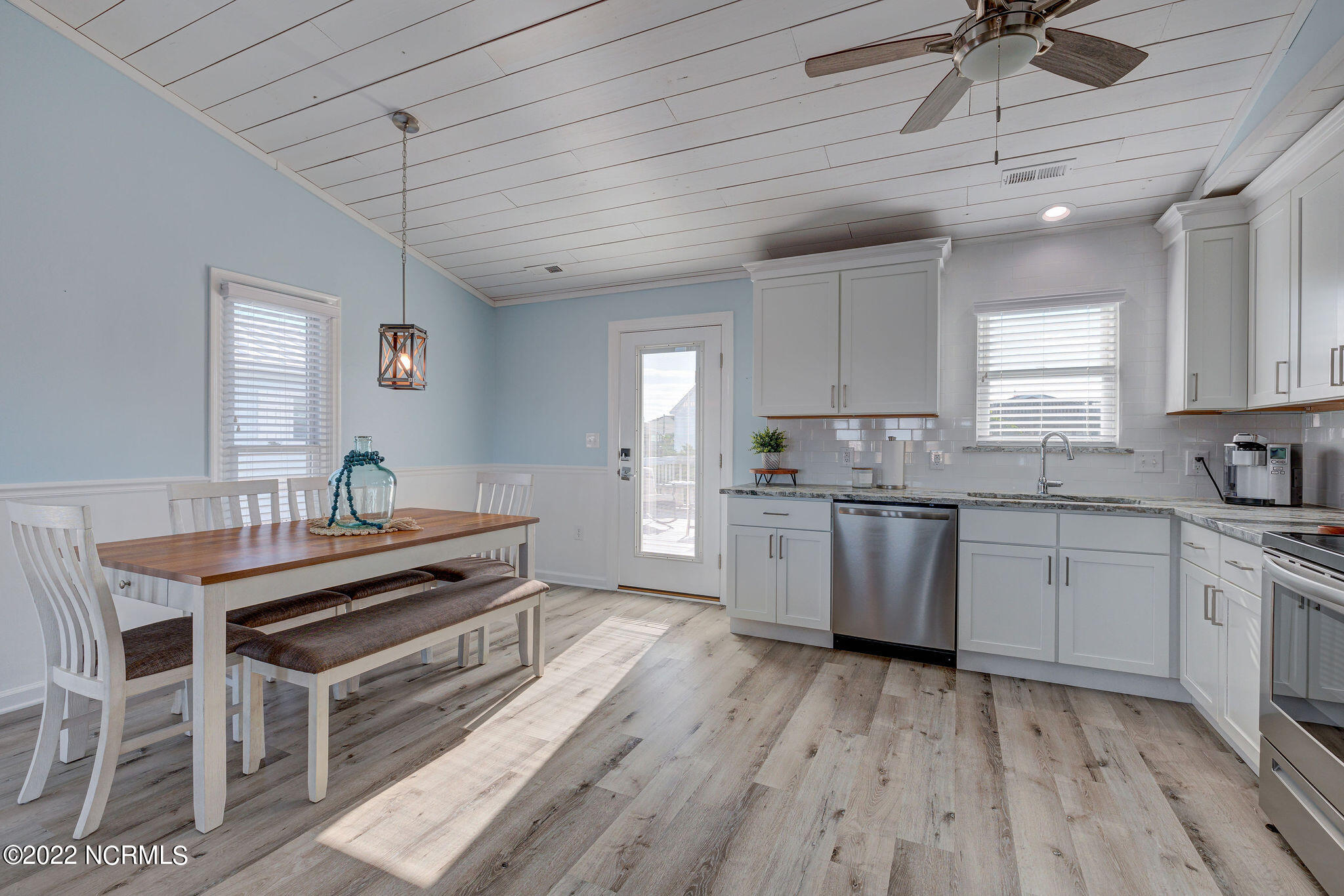 1208 N New River Drive