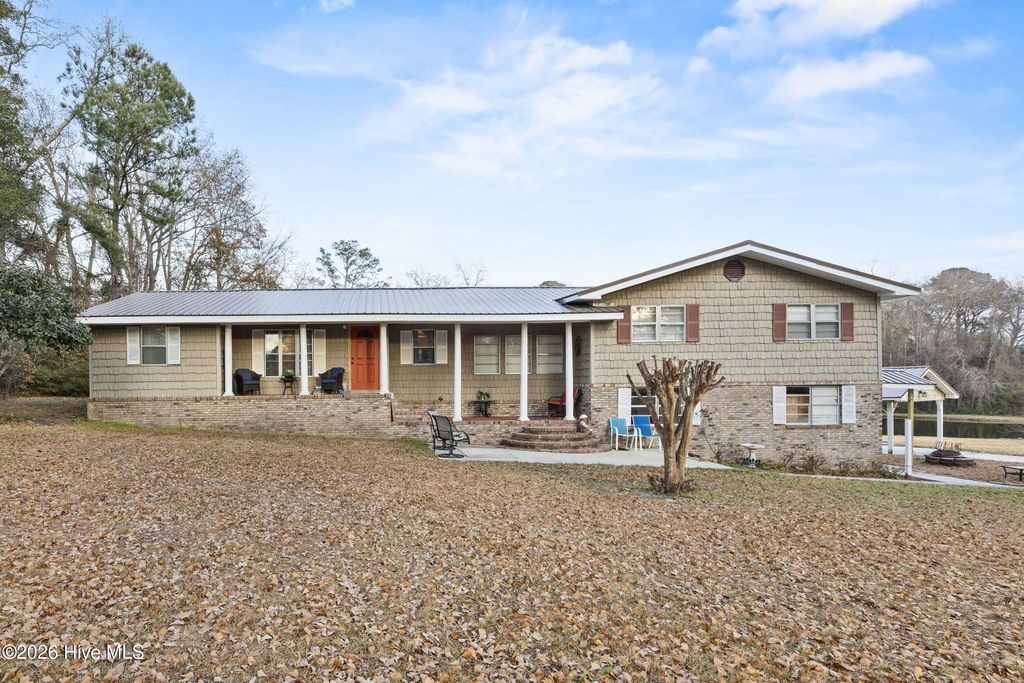 Photo of 1460 Midway Road SE, Bolivia, NC 28422 (MLS # 100550119)