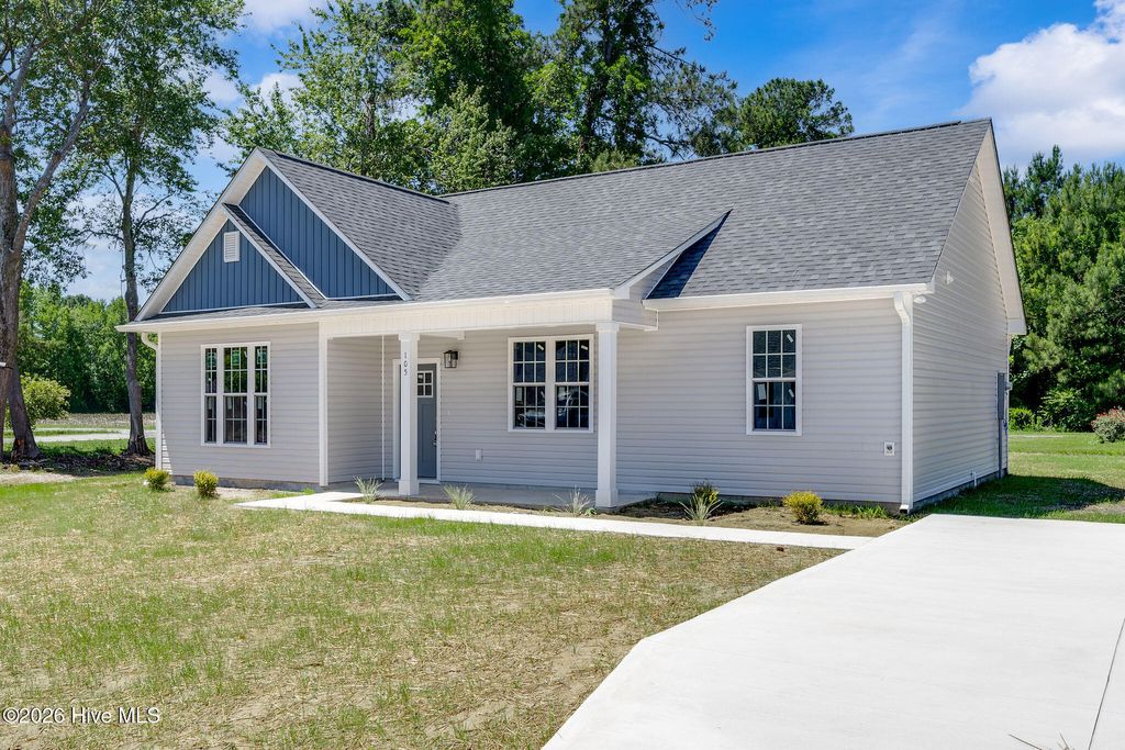 Photo of 108 Doris Lane, Teachey, NC 28464 (MLS # 100576193)