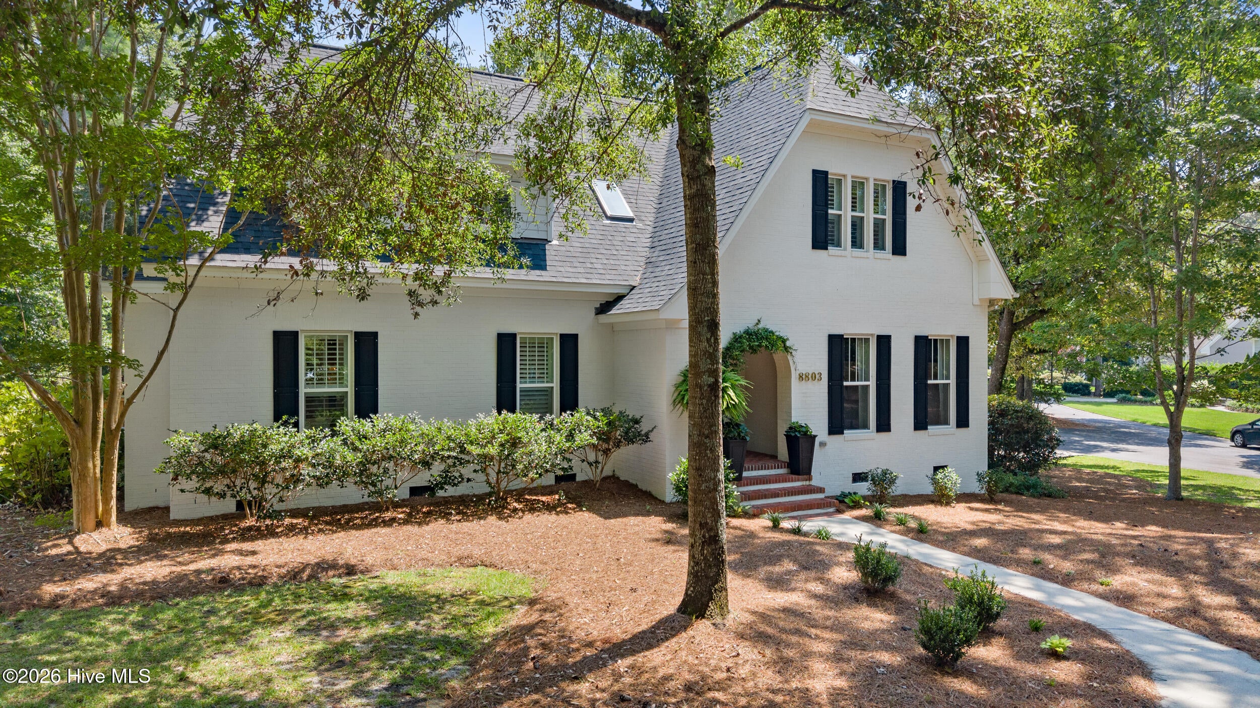8803 Sawmill Creek Lane
