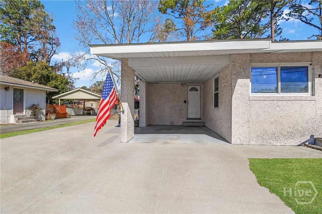 Photo of 2637 Oriole Street, Brunswick, GA 31520 (MLS # SA349035)