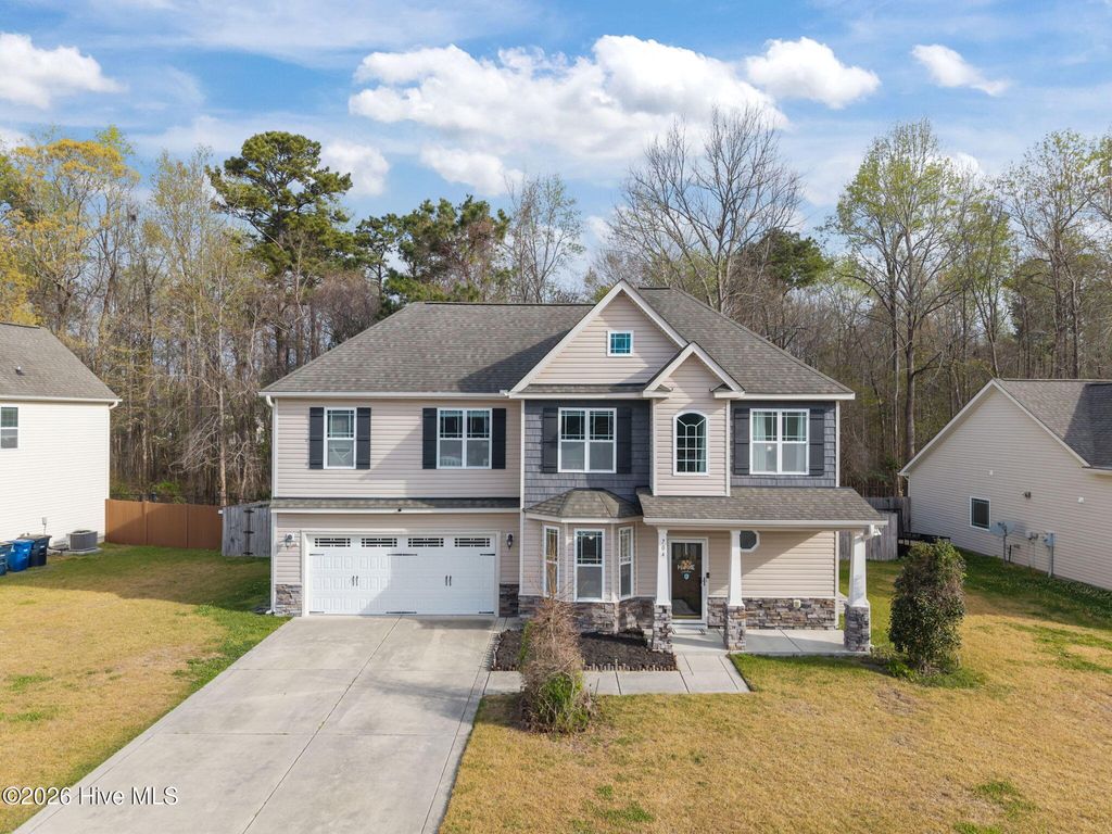 Photo of 704 Oleander Street, Jacksonville, NC 28540 (MLS # 100562724)