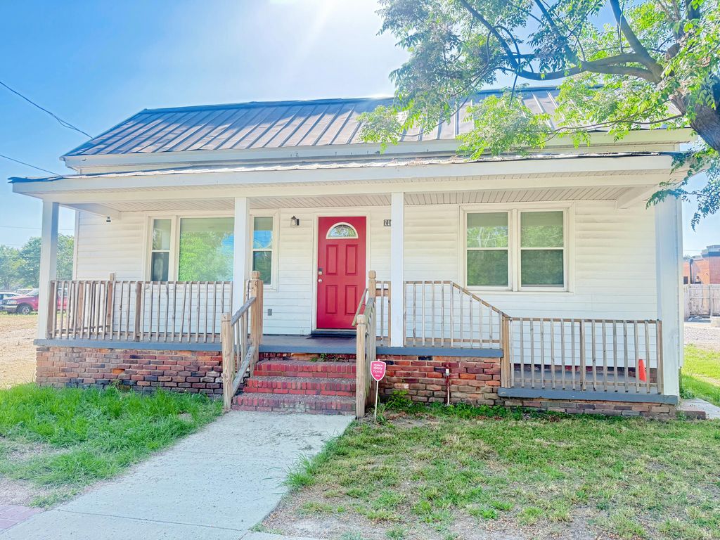 Photo of 716 5th Street, Augusta, GA 30901 (MLS # 554787)