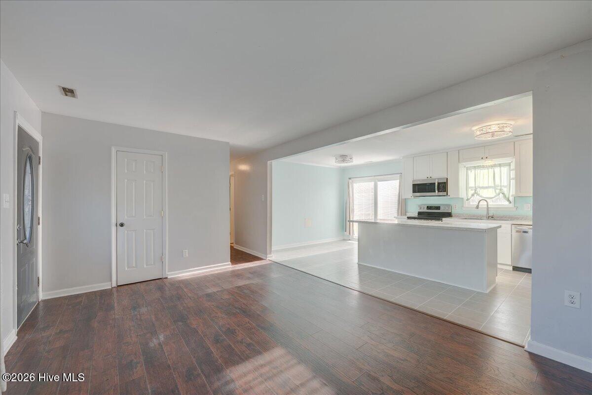 311 Deacon Court