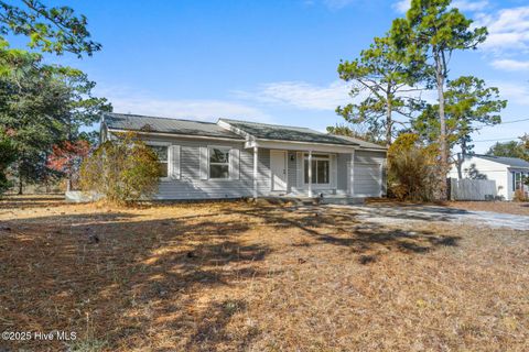 Photo of 81 Crown Point Road, Hubert, NC 28539 (MLS # 100546120)