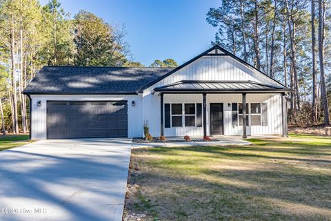 Photo of 105 Franklin Street, La Grange, NC 28551 (MLS # 100557782)