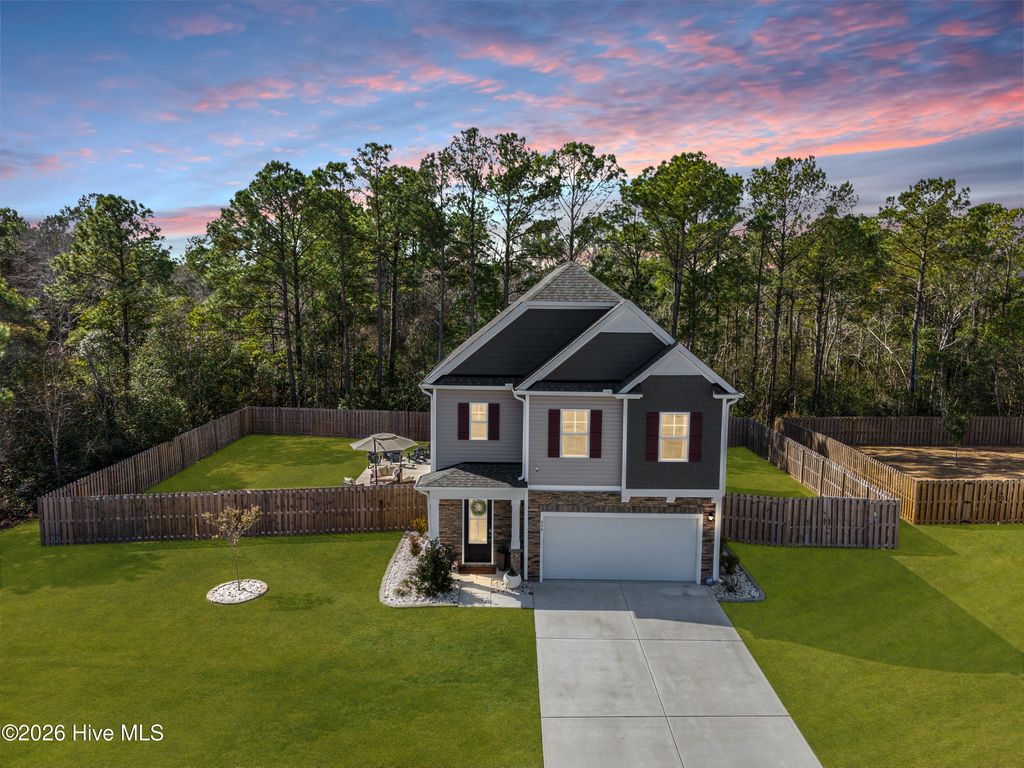 Photo of 404 Ibis Court, Sneads Ferry, NC 28460 (MLS # 100554591)