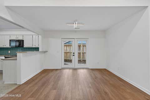 Tiny photo for 6729 Cable Car Lane, Wilmington, NC 28403 (MLS # 100595166)