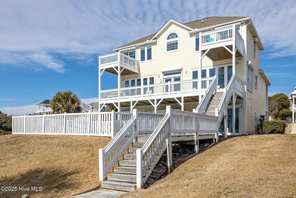 Photo of 9711 Dolphin Ridge Road, Emerald Isle, NC 28594 (MLS # 100597763)
