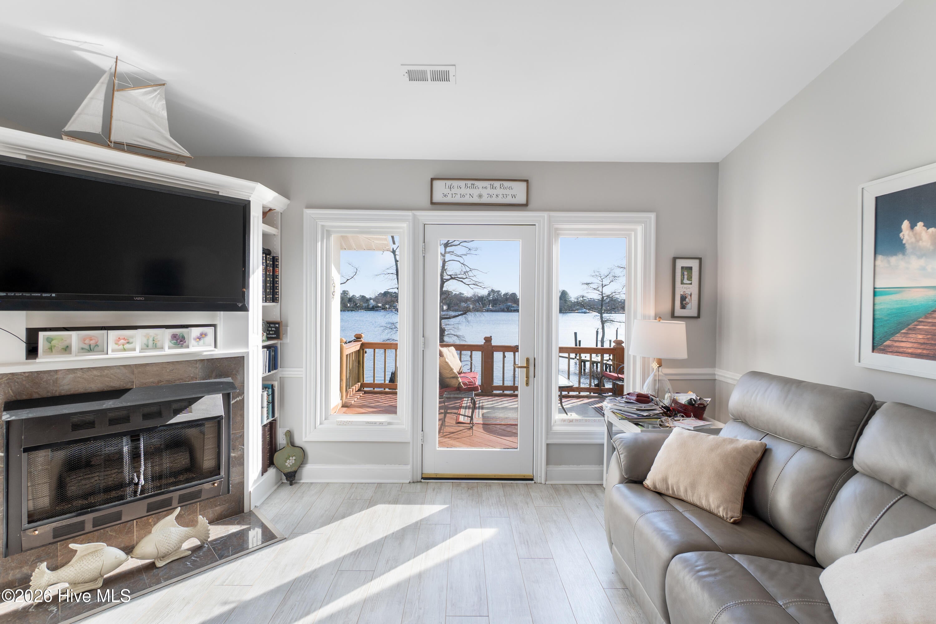 9 Gardner Point Drive 9