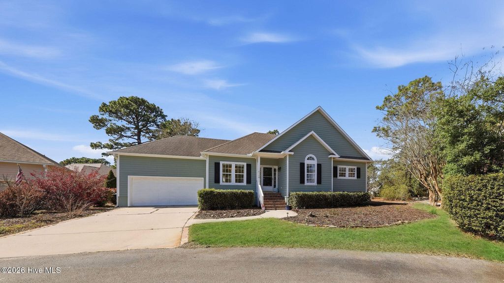 Photo of 4138 Churchill Circle SE, Southport, NC 28461 (MLS # 100560993)