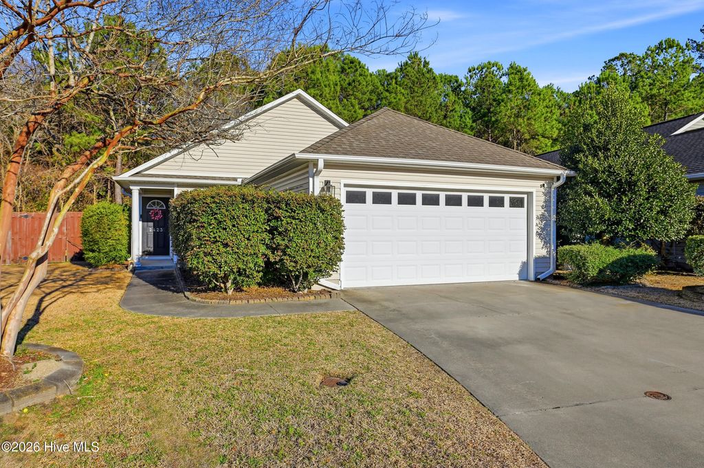 Photo of 2423 Red Maple Circle, Leland, NC 28451 (MLS # 100555360)