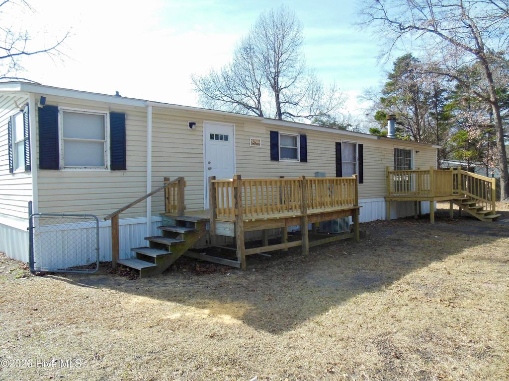 Photo of 118 Woodhaven Drive, Rocky Point, NC 28457 (MLS # 100550725)