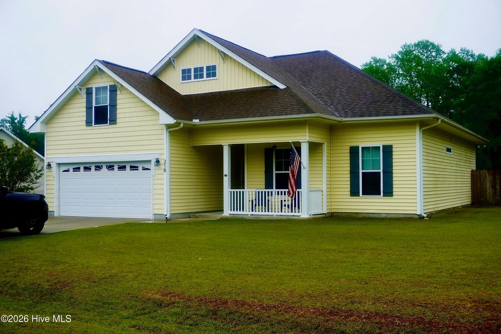 Photo of 218 Blue Creek Farms Drive, Jacksonville, NC 28540 (MLS # 100569747)