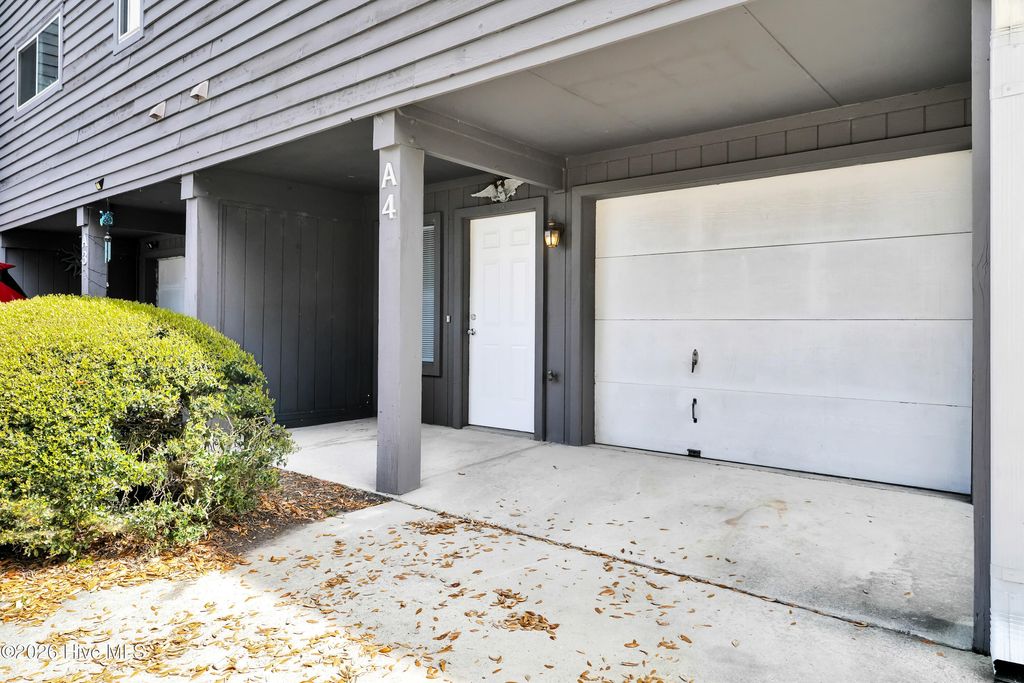 Photo of 516 Linksider Drive #Apt A4, Wilmington, NC 28412 (MLS # 100564940)