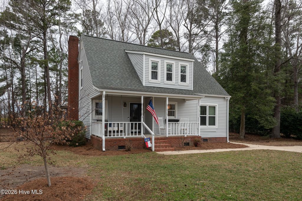 Photo of 1306 Hope Drive, Greenville, NC 27858 (MLS # 100549442)