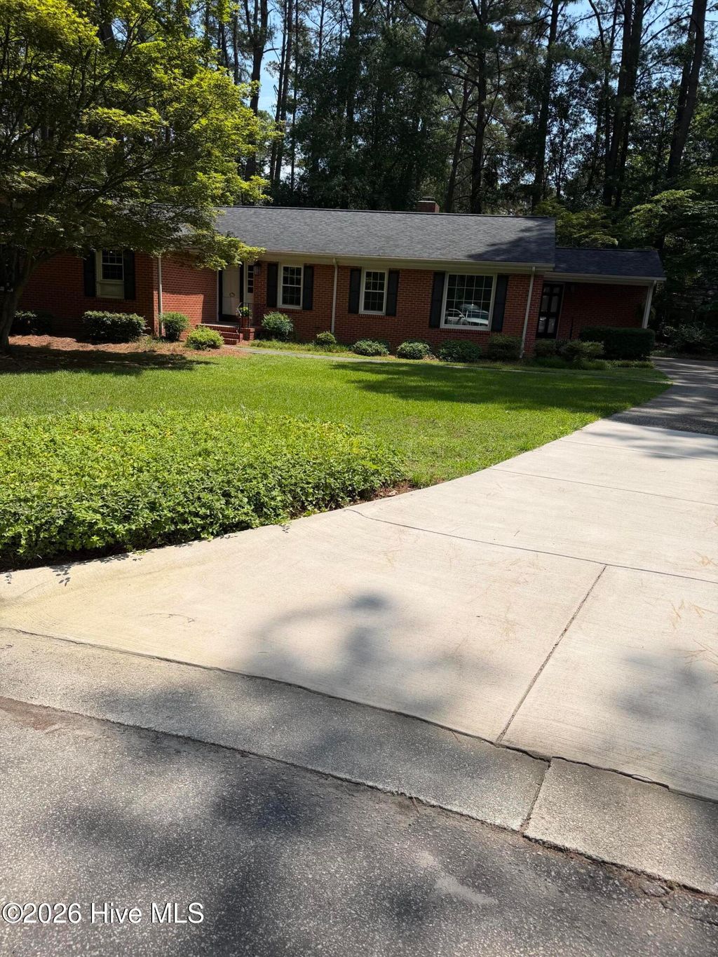 Photo of 1106 Peachtree Place NW, Wilson, NC 27896 (MLS # 100584769)