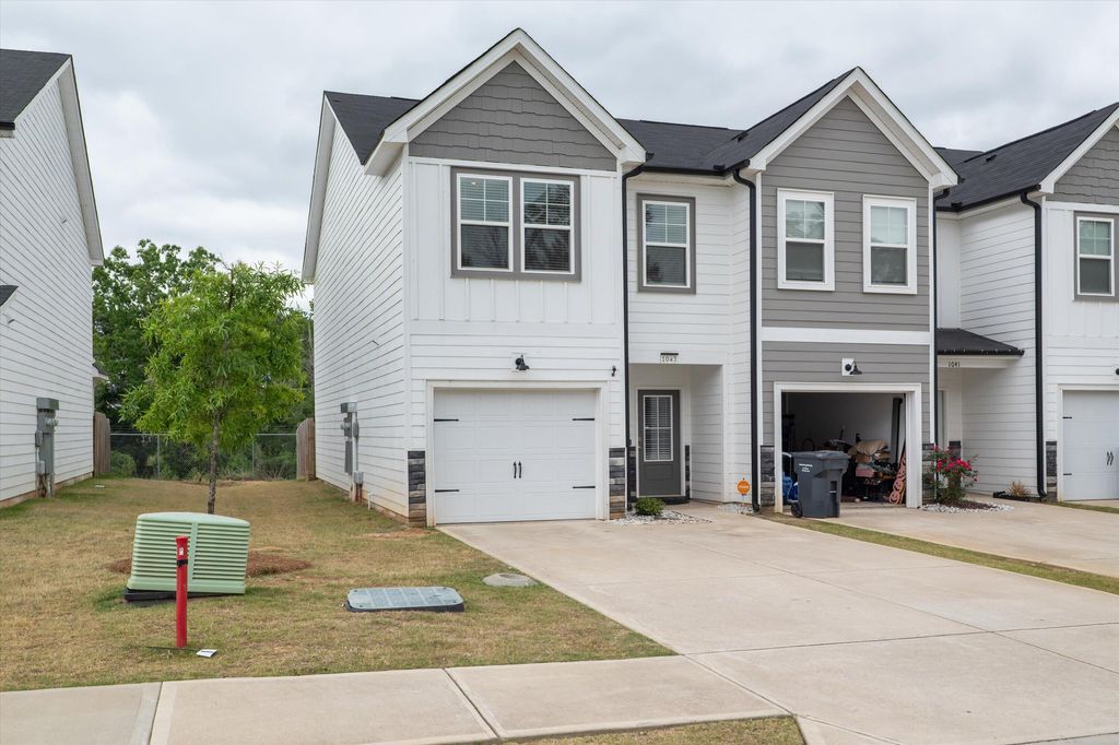 Photo of 1043 Linsmore Avenue, Grovetown, GA 30813 (MLS # 555173)