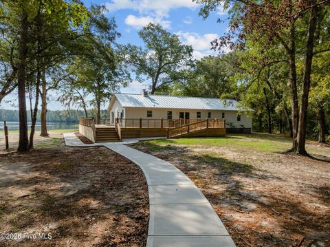 Tiny photo for 360 Fontanel Lake Drive, Burgaw, NC 28425 (MLS # 100561403)