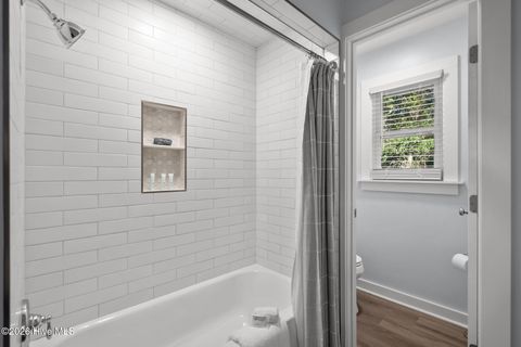 Tiny photo for 360 Fontanel Lake Drive, Burgaw, NC 28425 (MLS # 100561403)