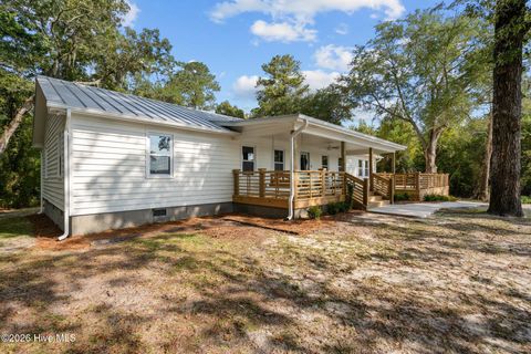 Tiny photo for 360 Fontanel Lake Drive, Burgaw, NC 28425 (MLS # 100561403)