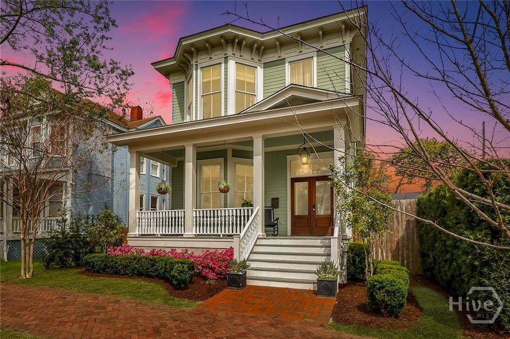 Photo of 518 E Bolton Street, Savannah, GA 31401 (MLS # SA338907)