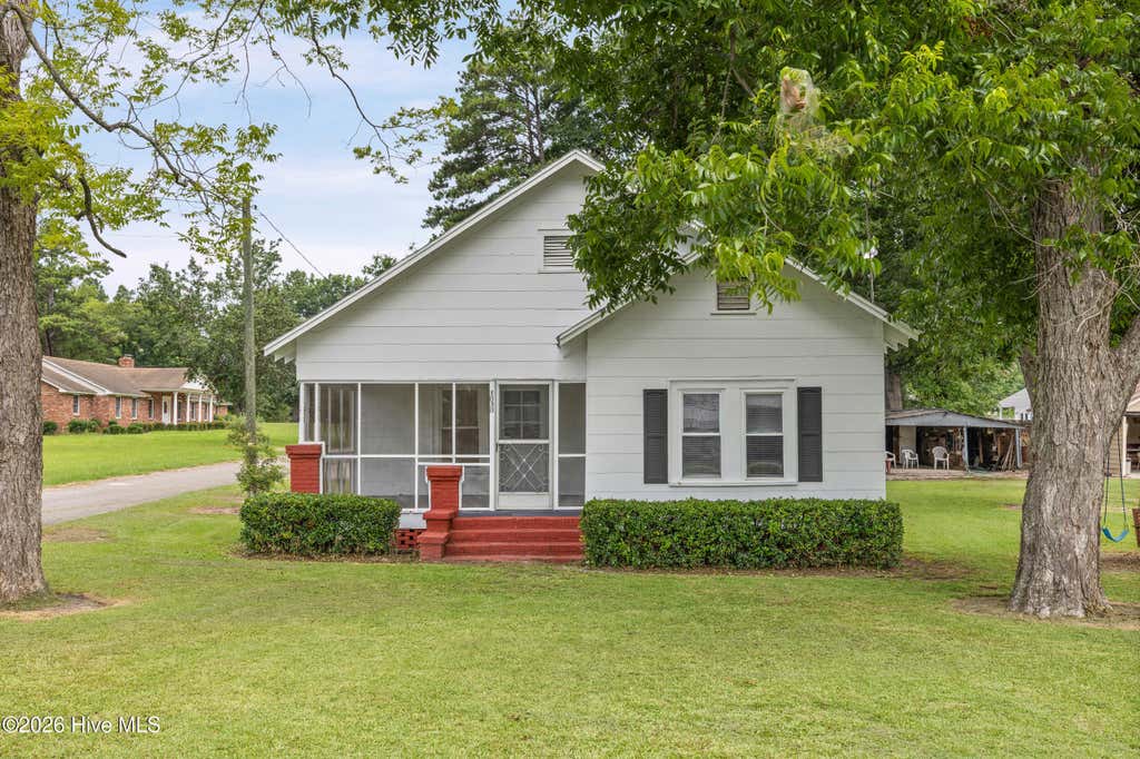 Photo of 1030 Rollins Street, Avera, GA 30803 (MLS # 100585517)