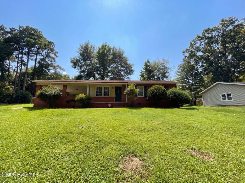 Photo of 440 Hood St ST, Rockingham, NC 28379 (MLS # 100595104)