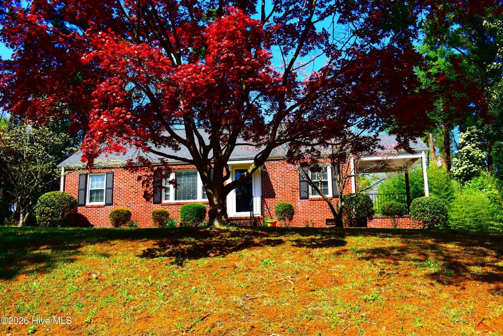 Photo of 610 Trinity Drive W, Wilson, NC 27893 (MLS # 100565059)