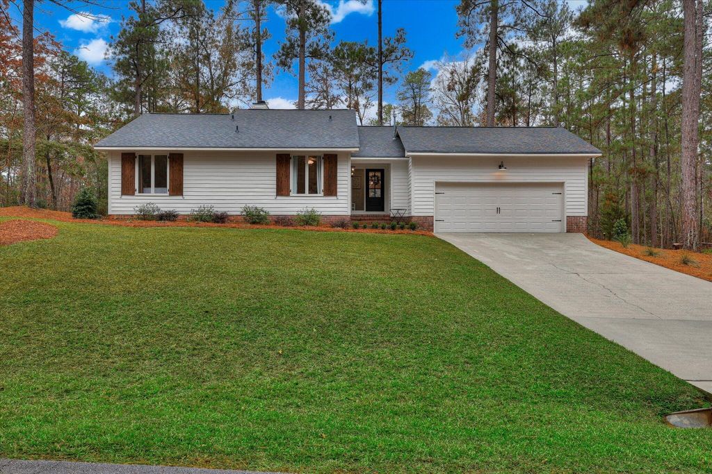 Photo of 118 Southwind Drive, McCormick, SC 29835 (MLS # 550106)