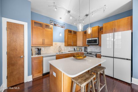 Tiny photo for 801 N 4th Street #301, Wilmington, NC 28401 (MLS # 100562510)