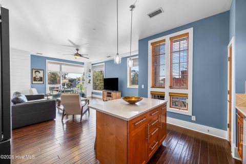Tiny photo for 801 N 4th Street #301, Wilmington, NC 28401 (MLS # 100562510)